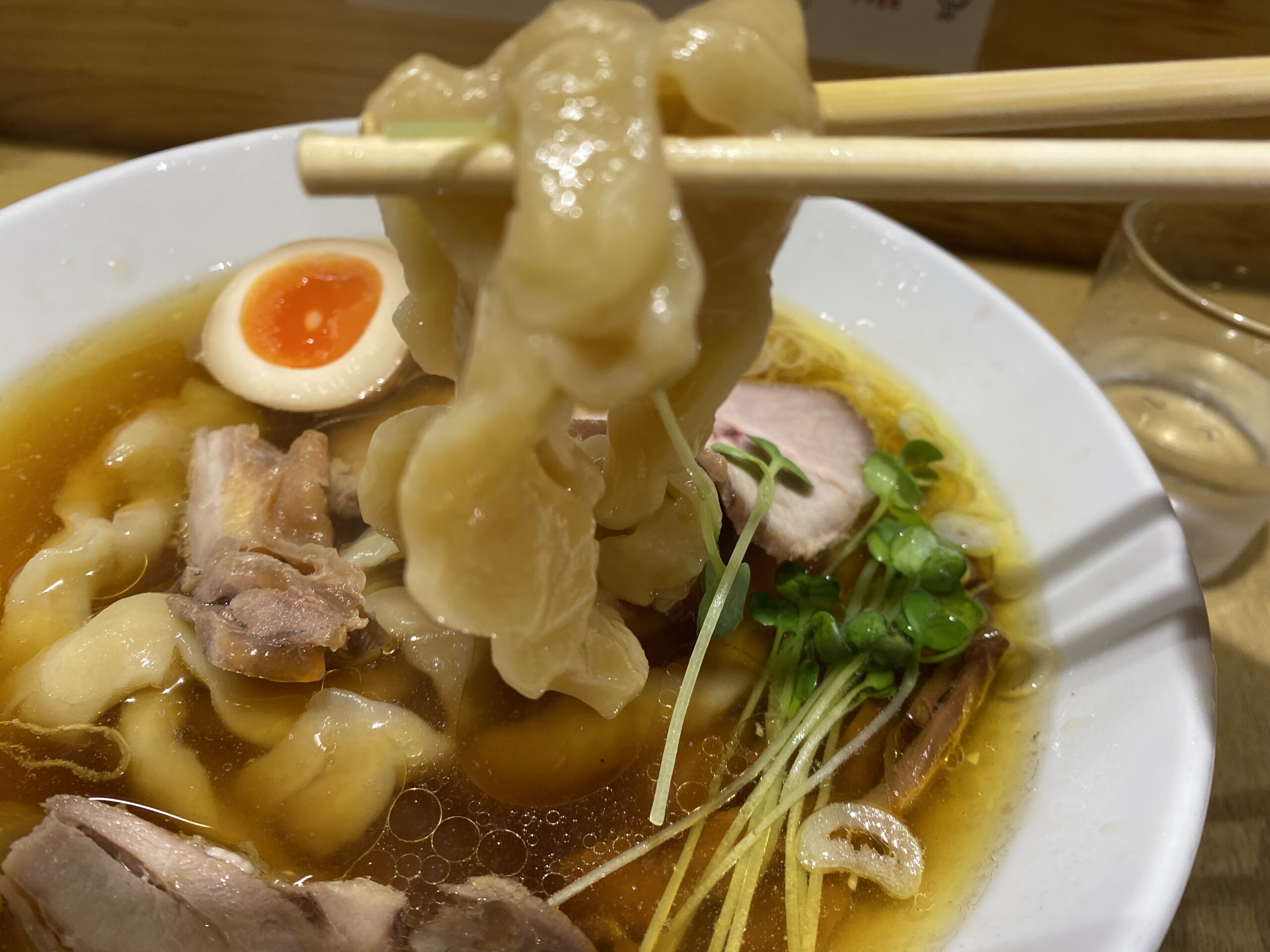 綾川|親鶏中華そば手打ち極太麺