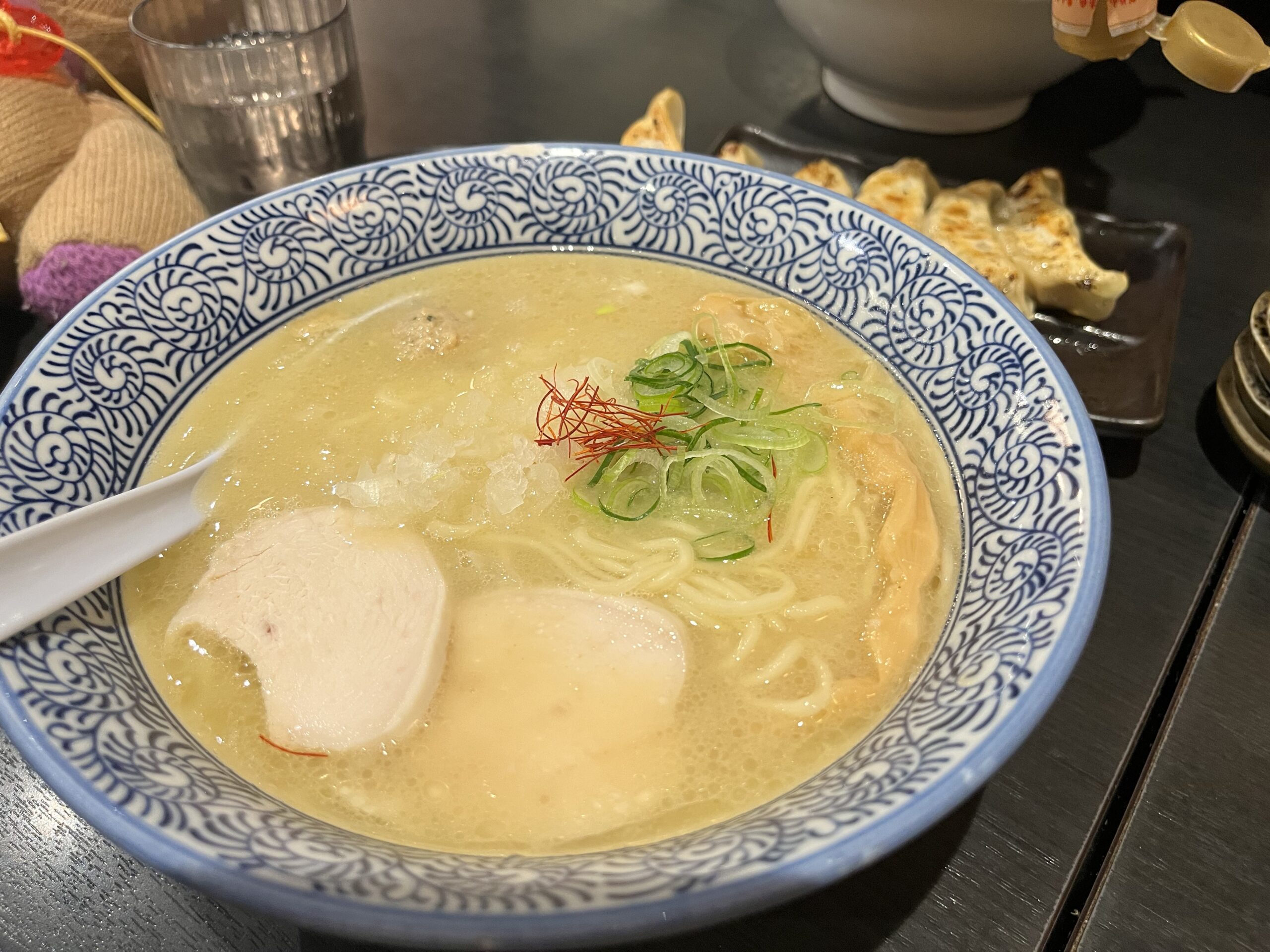 初台駅の濃厚鶏白湯らーめん麺屋 武一 初台店