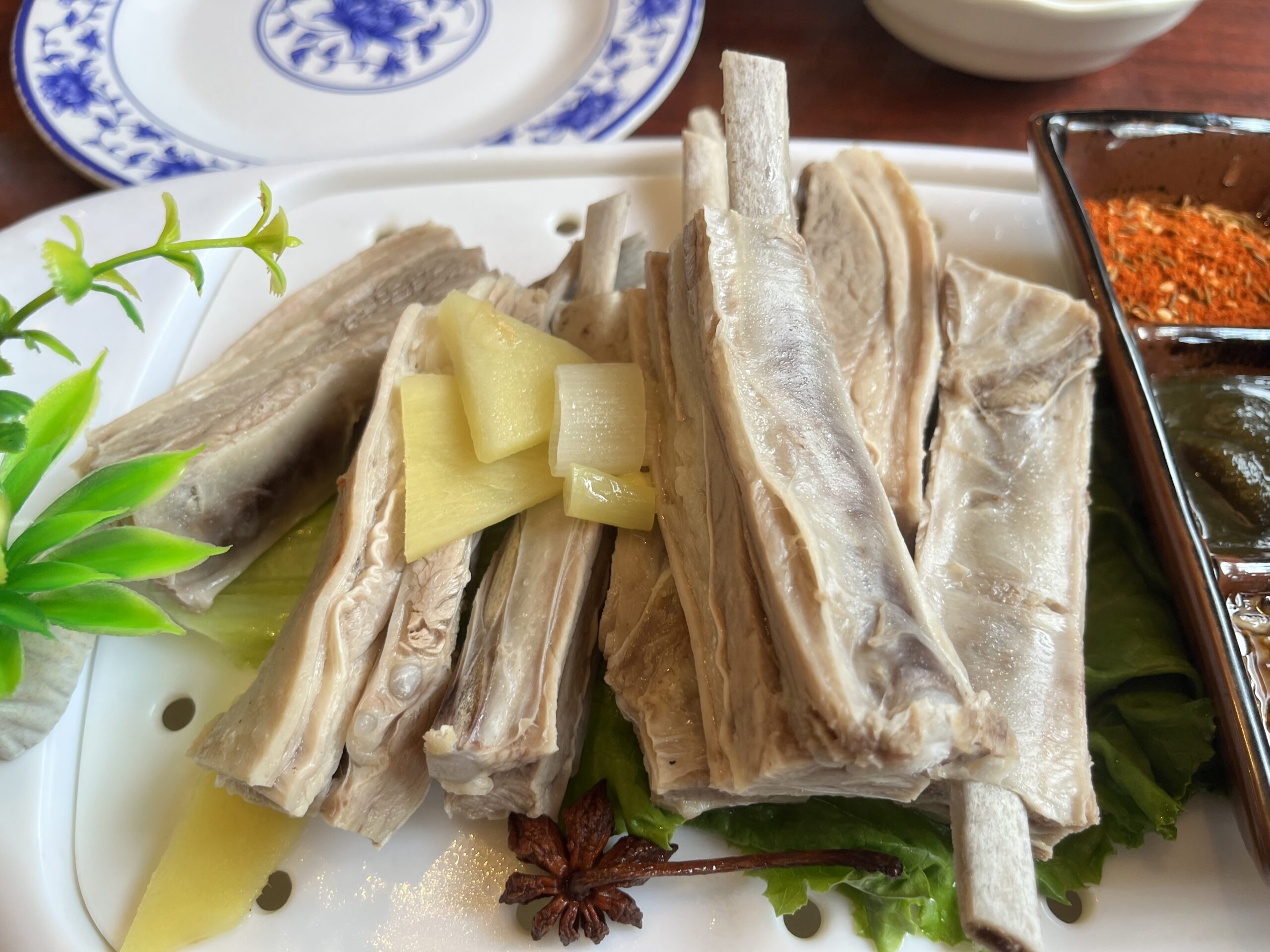 池袋でガチ中華×ハラール体験｜アリヤ 清真美食 池袋本店