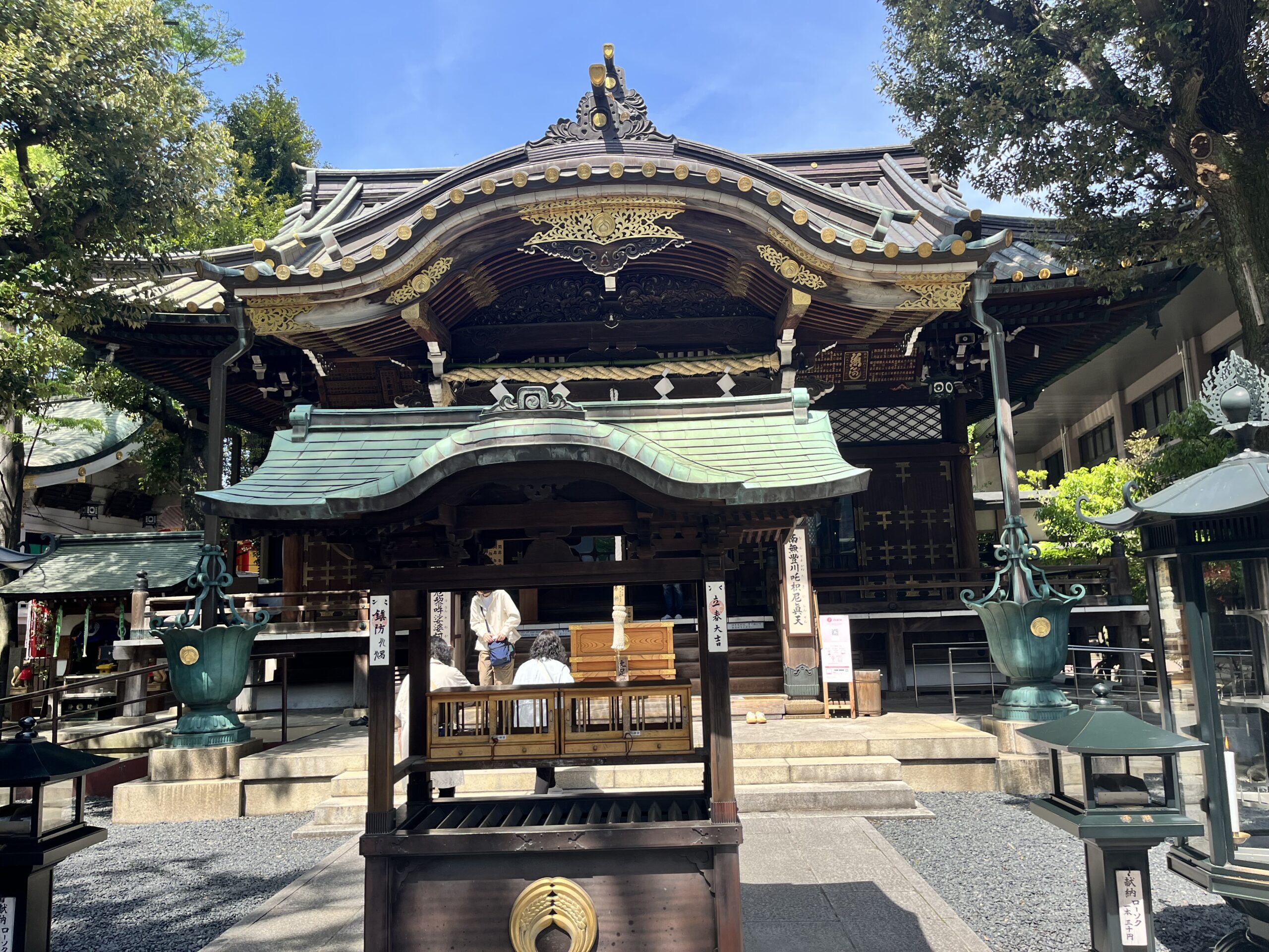 赤坂豊川稲荷｜融通金で金運アップ