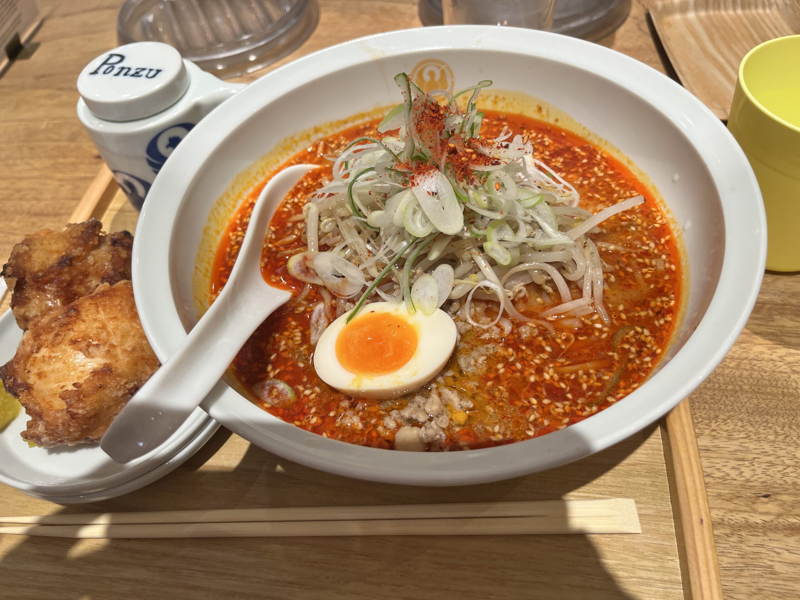 博多鶏そば TORIDEN KITTE博多店｜博多担々麺（3辛）＋唐揚げ