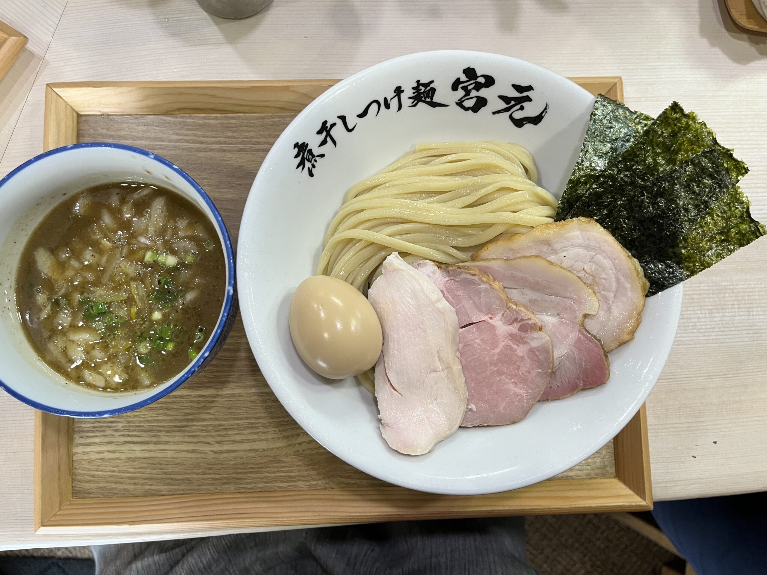 煮干しつけ麺 宮元｜極濃煮干しつけ麺