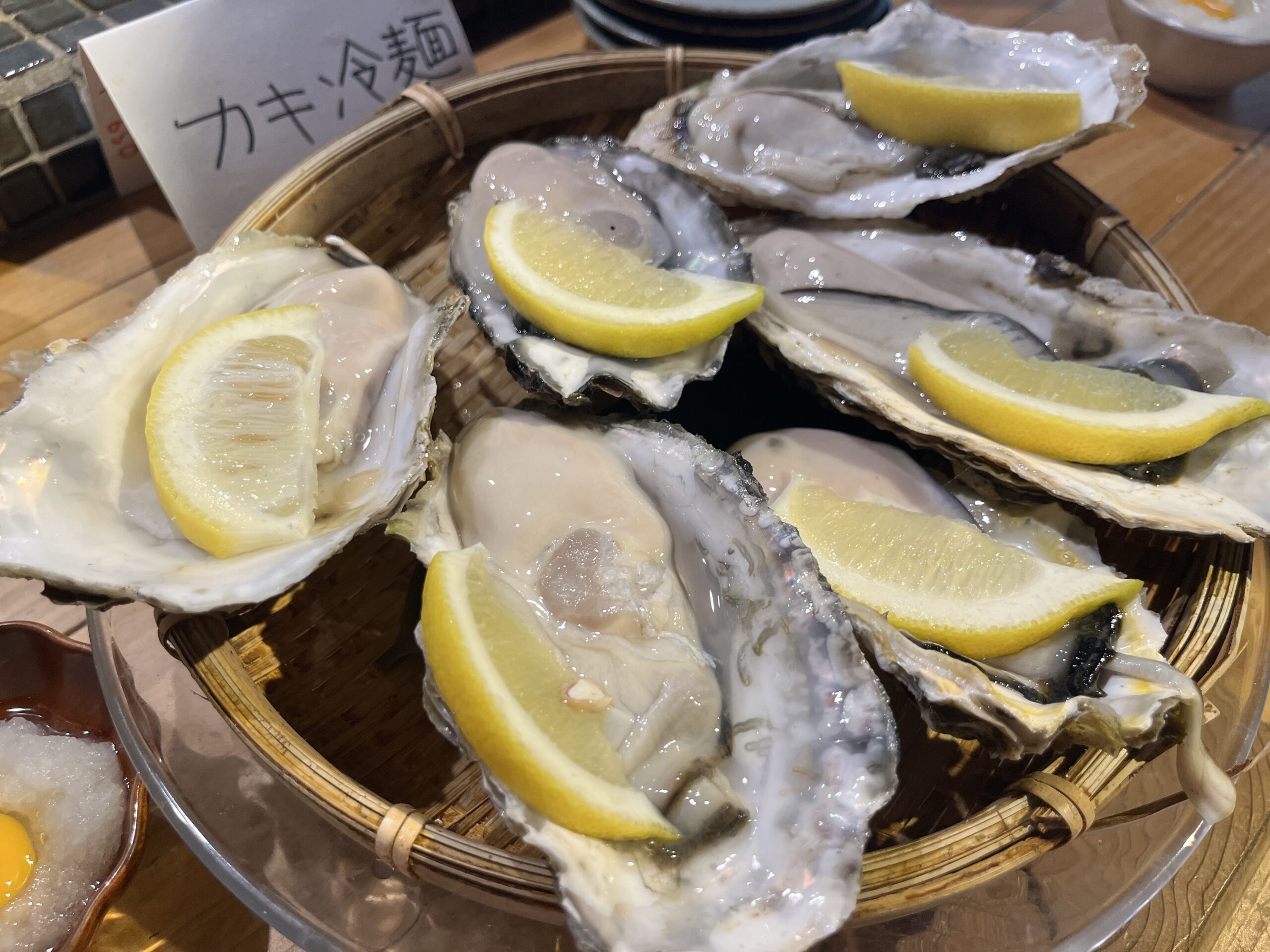 カキと酒 喰貝 （くうかい）｜横浜のオイスターバー